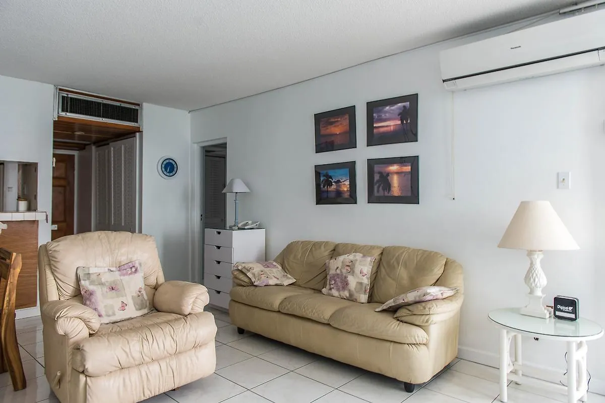 Coral Reef Beach Suite At Montego Bay Club Resort Apartmán